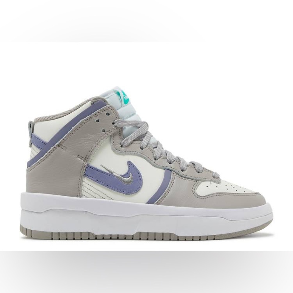 Nike dunk high up